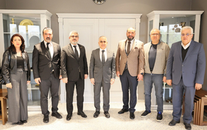 42 Nolu Bilişim Teknolojileri Meslek Komitesi, Gaziantep Üniversitesi Rektörü Prof. Dr. Sait Mesut Doğan ile Rektör Yardımcısı Prof. Dr. Fahrettin Göğüş’ü ziyaret etti.